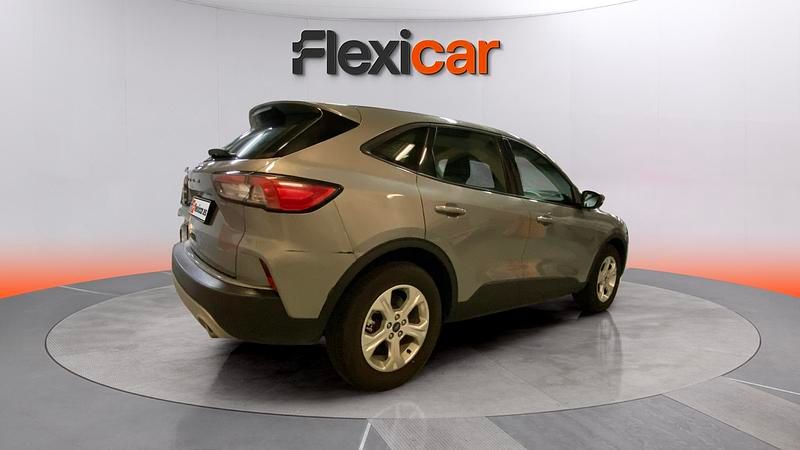 Usado Ford Kuga Trend 120 CV (88 kW) 2022 Gris SUV