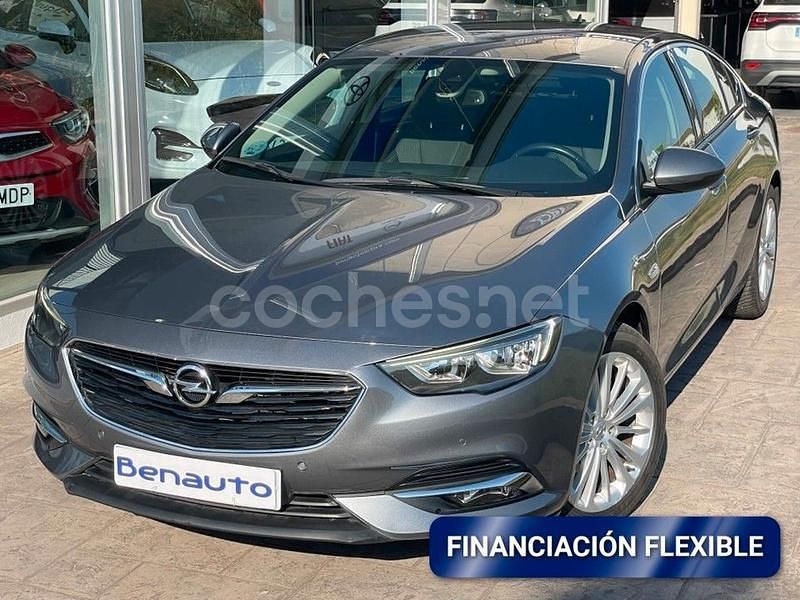 Gris / plata Usado 2020 Opel Insignia Ultimate Berlina | 11.990 € (Un poco caro) - Imagen 1/4