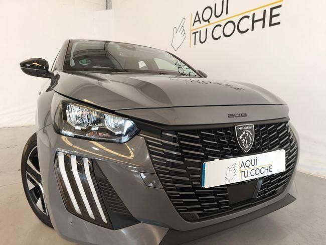 Usado Peugeot 208 Allure 100 CV (73 kW) 2025 Gris Utilitario