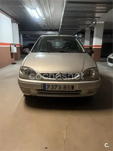 Usado Citroën Saxo Furio 58 CV (42 kW) 2002 Gris / plata Utilitario