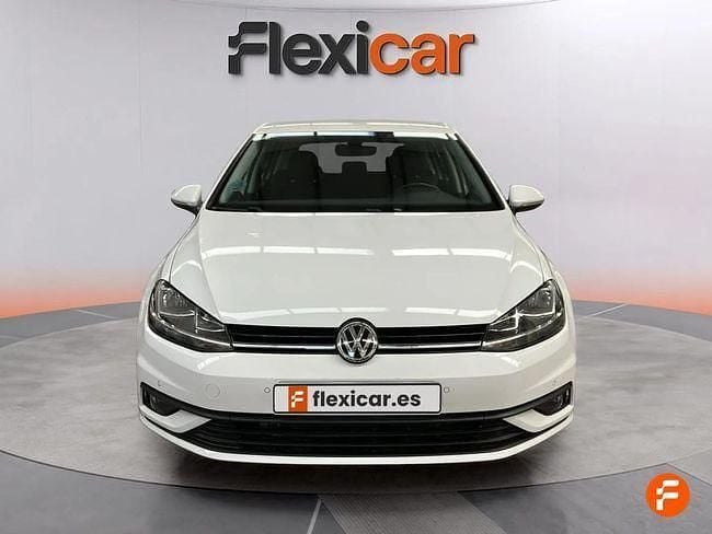 Usado VW Golf VII Advance 115 CV (84 kW) 2019 Blanco Berlina