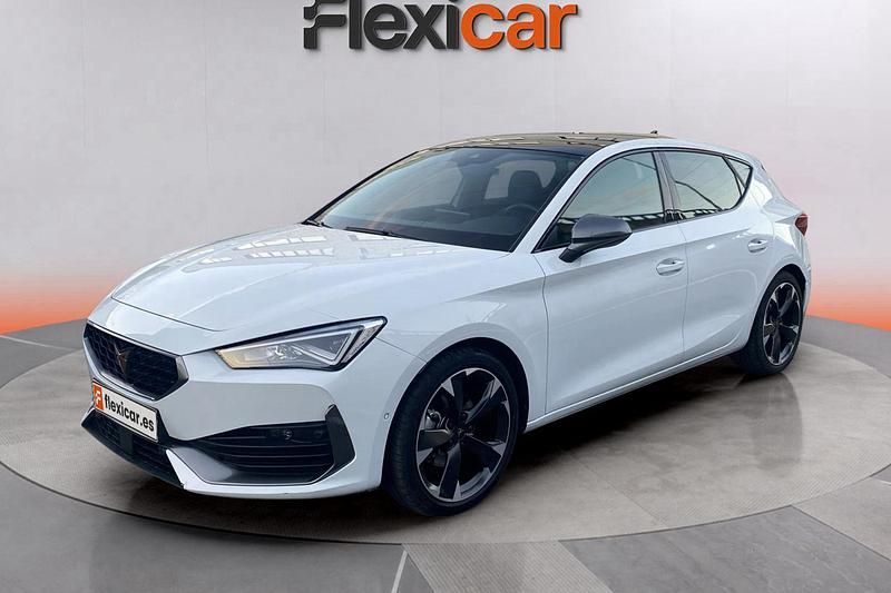 Usado Cupra Leon 150 CV (110 kW) 2024 Blanco Berlina