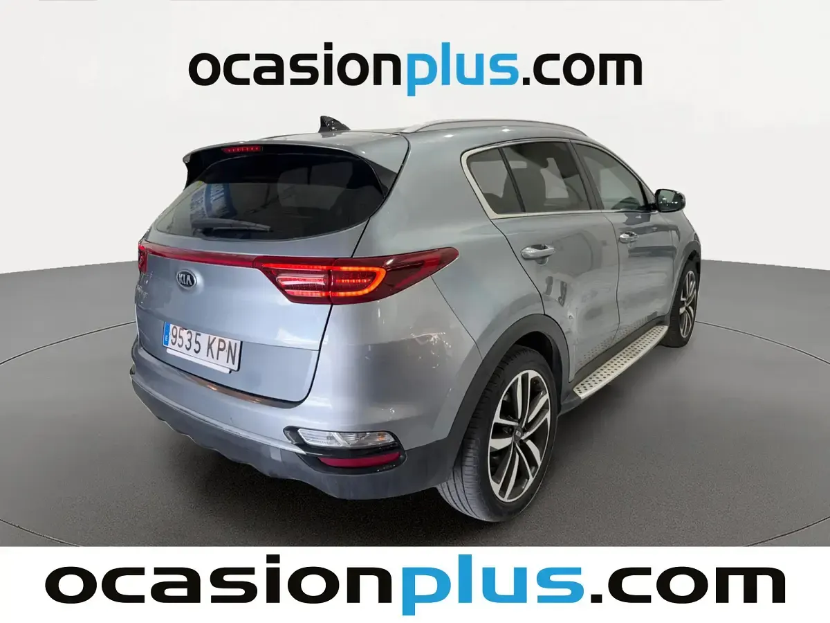 Usado Kia Sportage 116 CV (85 kW) 2018 Gris plata SUV