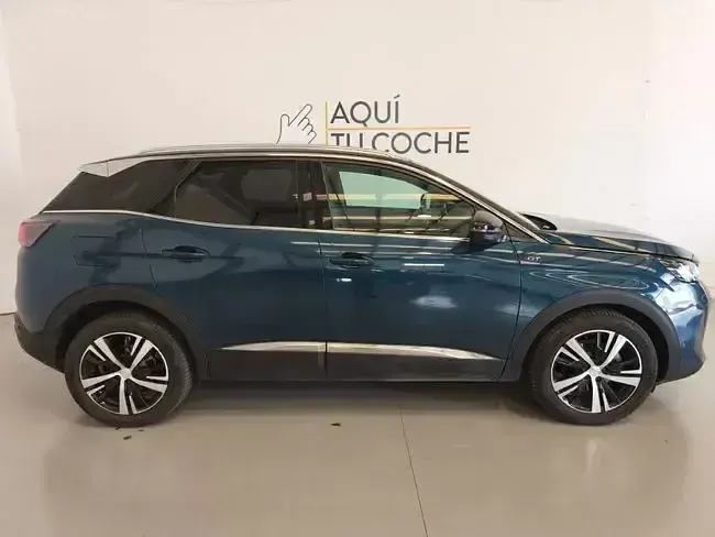 Usado Peugeot 3008 GT 130 CV (95 kW) 2023 Verde SUV