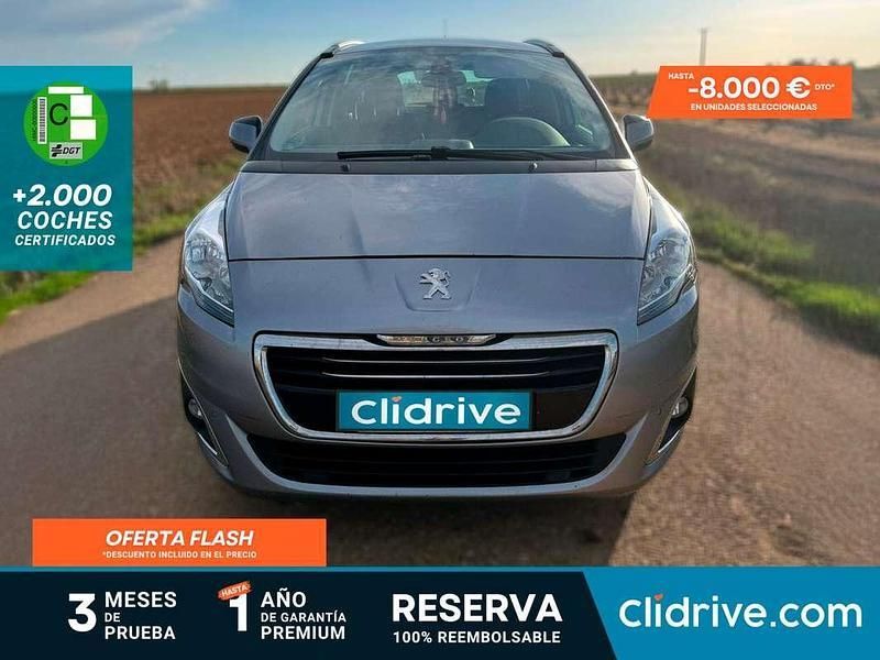 Gris Usado 2016 Peugeot 5008 Style Monovolumen | 9890 € (Buen precio) - Imagen 1/3