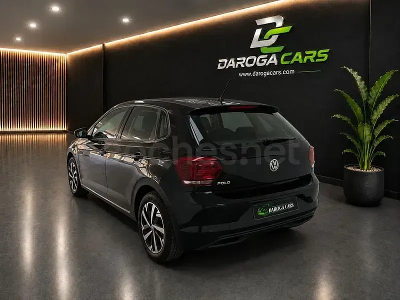 Usado VW Polo United 115 CV (84 kW) 2020 Negro Utilitario