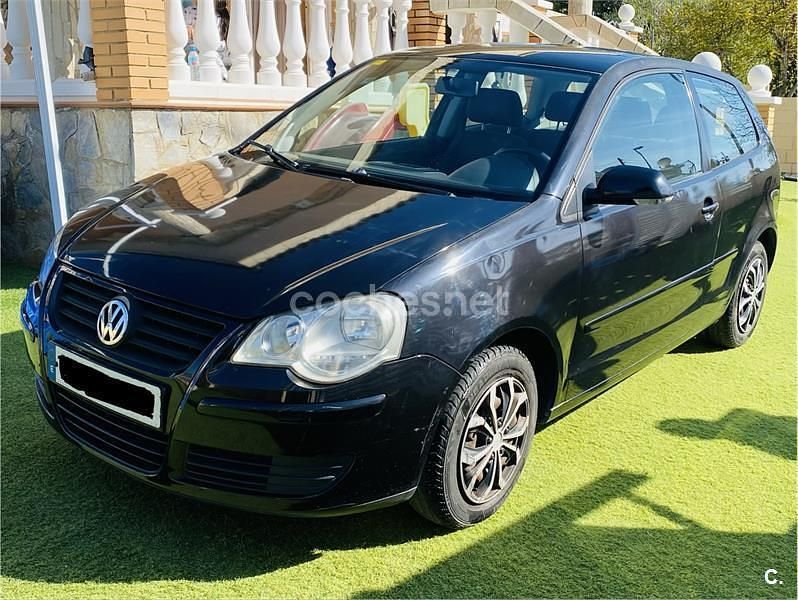 Usado VW Polo United 60 CV (44 kW) 2008 Negro Utilitario