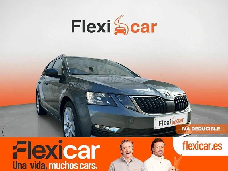 Gris Usado 2019 Skoda Octavia Ambition Familiar | 12.490 € (Buen precio) - Imagen 1/4