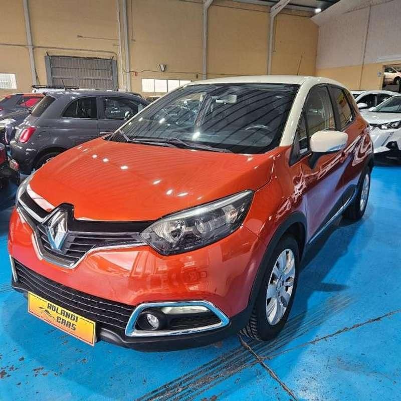 Usado Renault Captur 90 CV (66 kW) 2015 Naranja SUV