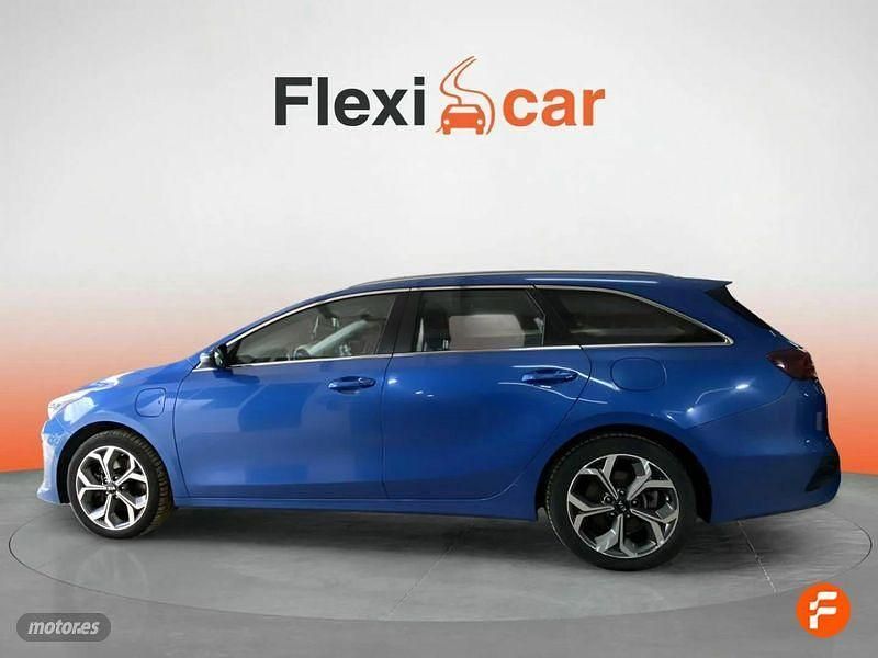 Usado Kia Ceed 141 CV (103 kW) 2021 Azul Utilitario