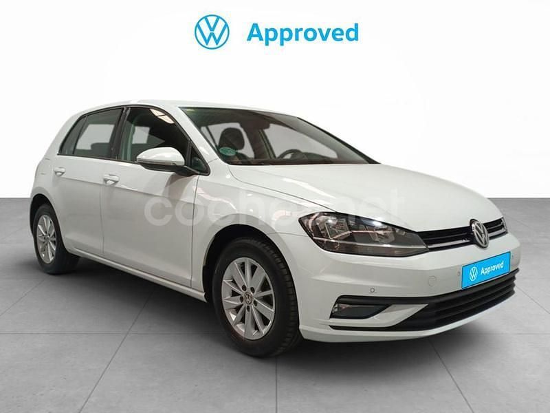 Blanco Usado 2020 VW Golf Edition Berlina | 16.890 € (Precio justo) - Imagen 1/4
