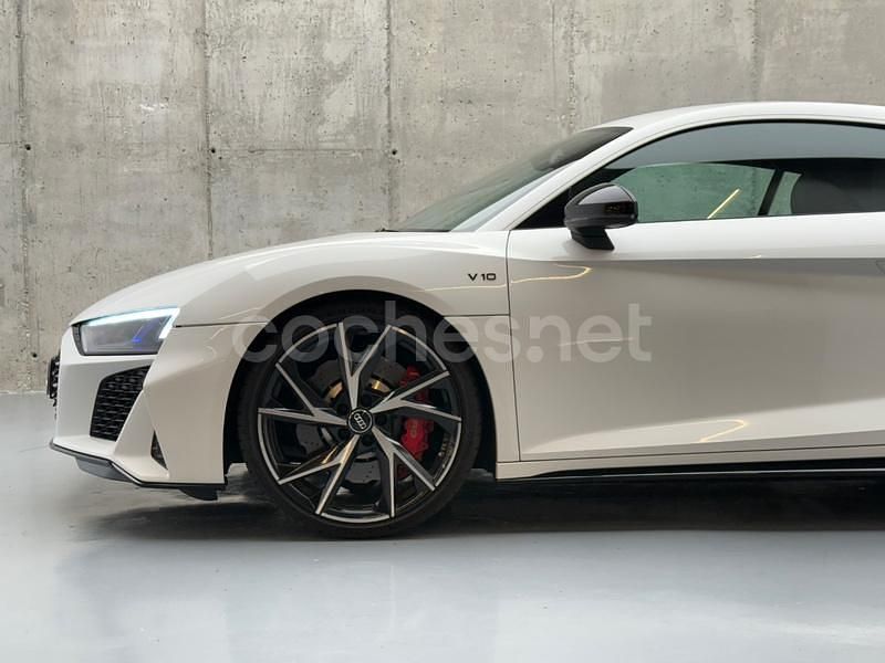 Usado Audi R8 Coupé Sport 540 CV (397 kW) 2021 Blanco Coupe