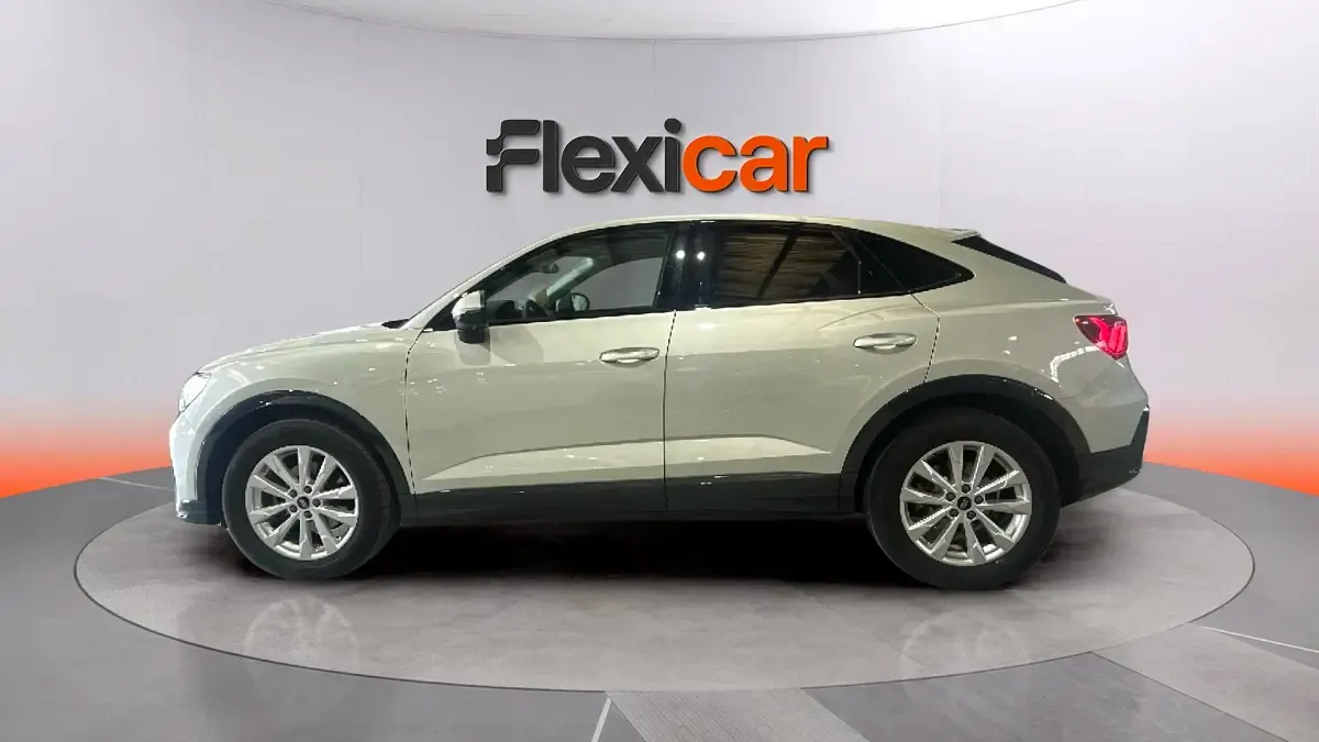 Usado Audi Q3 Sportback Advanced 150 CV (110 kW) 2025 Verde SUV
