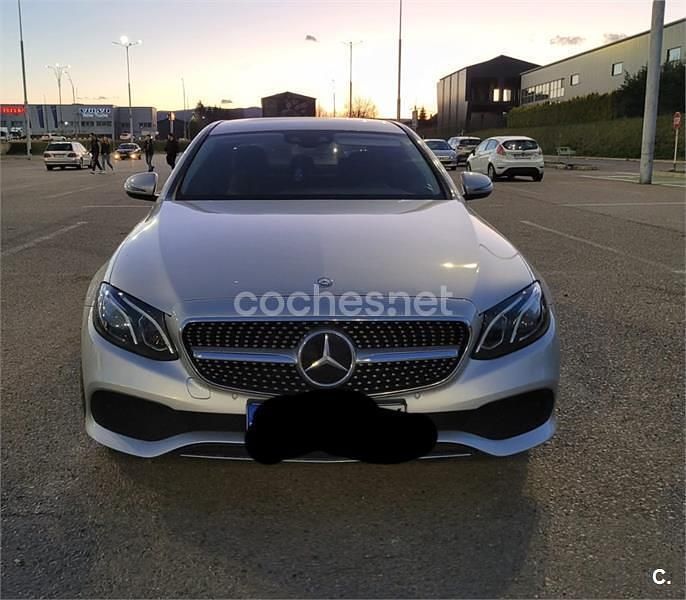 Usado Mercedes E350 299 CV (219 kW) 2017 Gris / plata Berlina