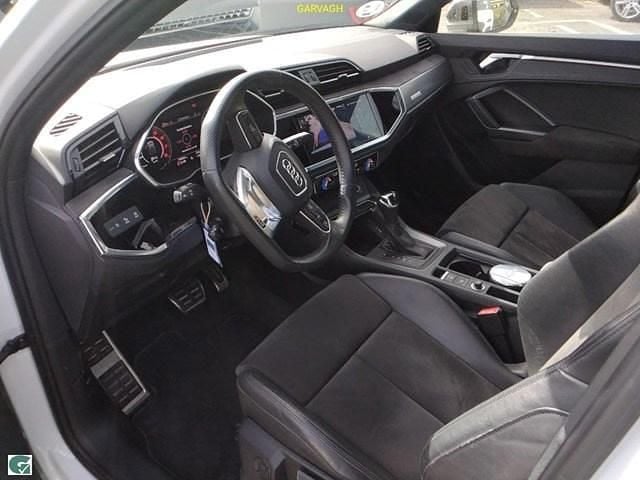 Usado Audi RS Q3 Sportback Ambiente 400 CV (294 kW) 2020 Blancoblanco SUV