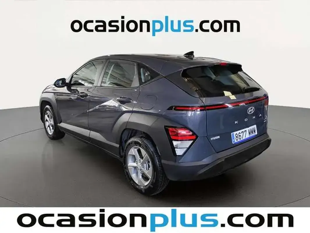 Usado Hyundai Kona 141 CV (103 kW) 2023 Gris SUV