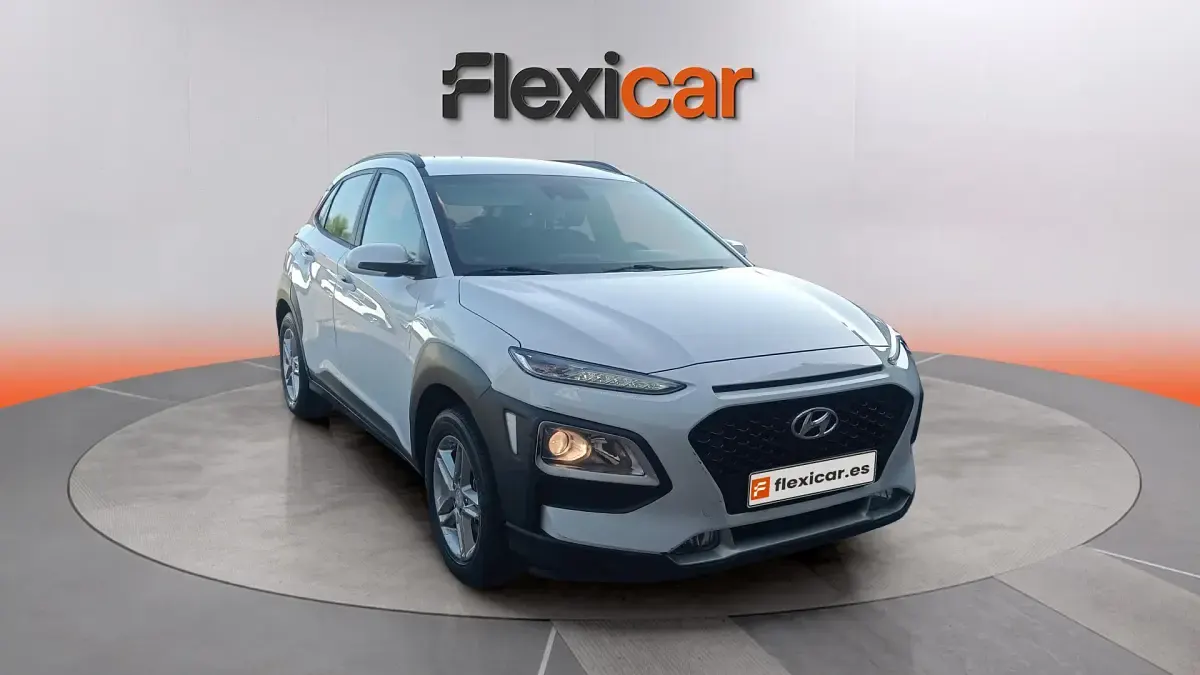 Usado Hyundai Kona 120 CV (88 kW) 2019 Blanco SUV