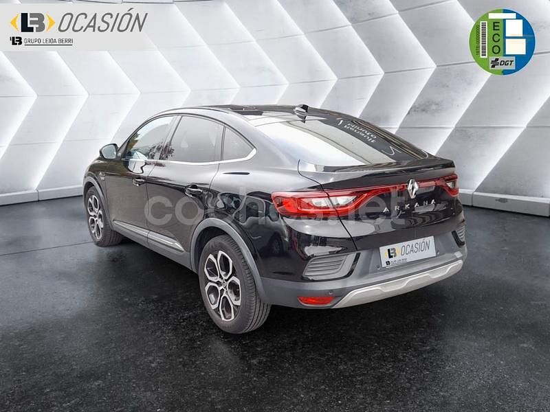 Usado Renault Arkana Zen 140 CV (102 kW) 2022 Negro SUV