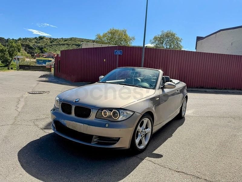 Usado BMW 320 Cabriolet 170 CV (125 kW) 2008 Beige Descapotable
