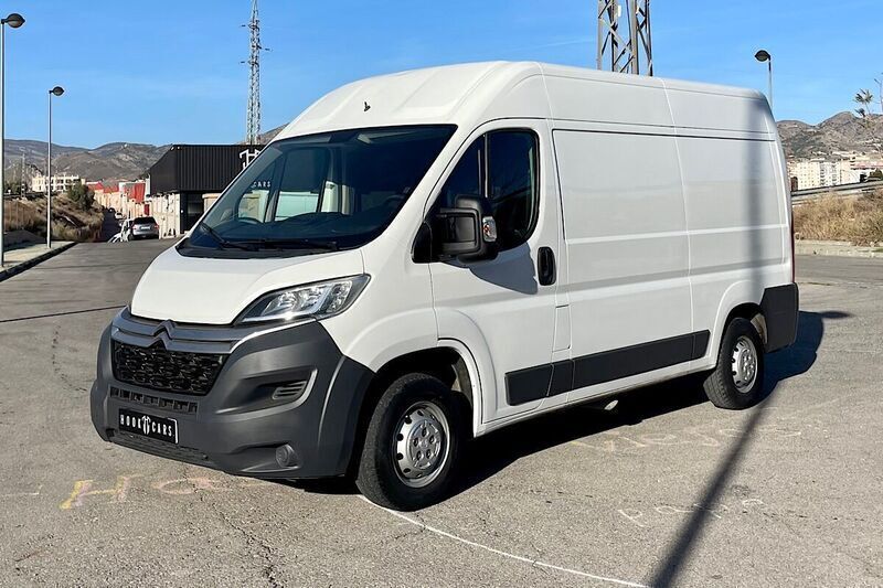 Blanco Usado 2020 Citroën Jumper Monovolumen | 18.200 € (Un poco caro) - Imagen 1/3