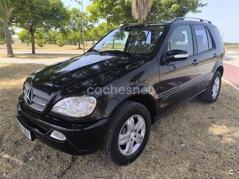 Negro Usado 2004 Mercedes ML270 Edition SUV | 7200 € (Un poco caro) - Imagen 1/4