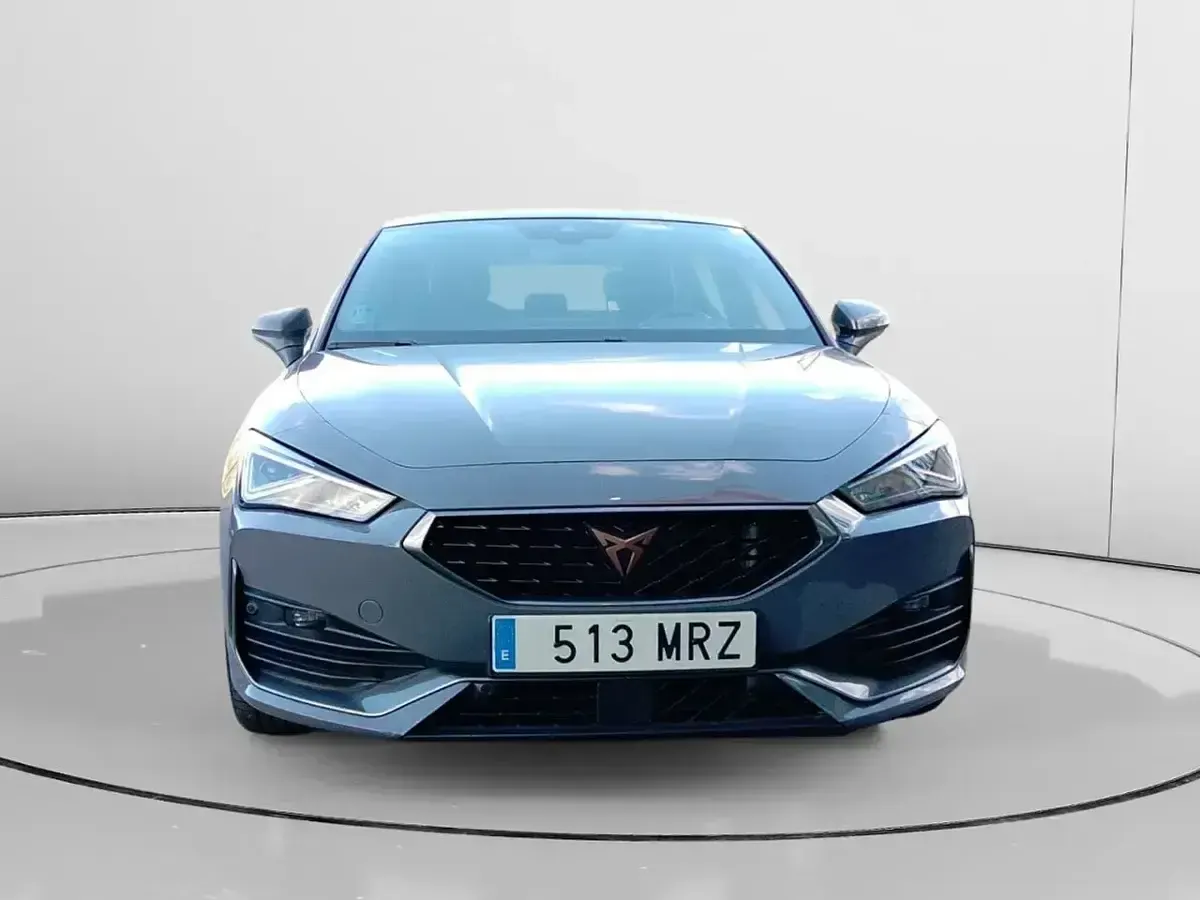 Usado Cupra Leon 150 CV (110 kW) 2024 Gris Berlina