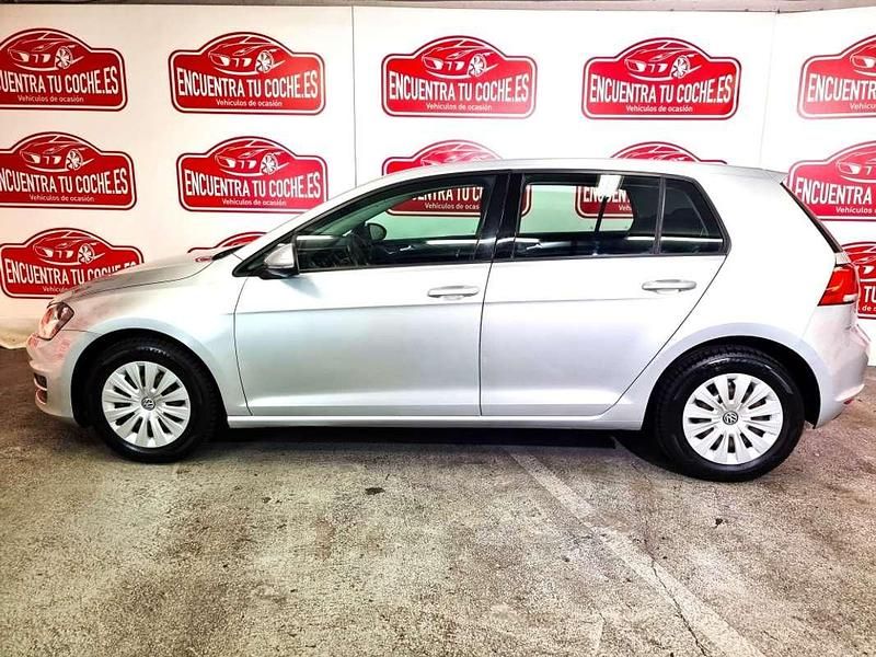 Usado VW Golf VII Edition 105 CV (77 kW) 2013 Rojo Utilitario