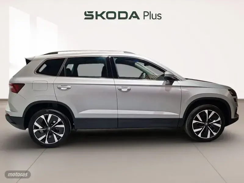 Nuevo Skoda Karoq 150 CV (110 kW) 2026 Gris / plateado SUV