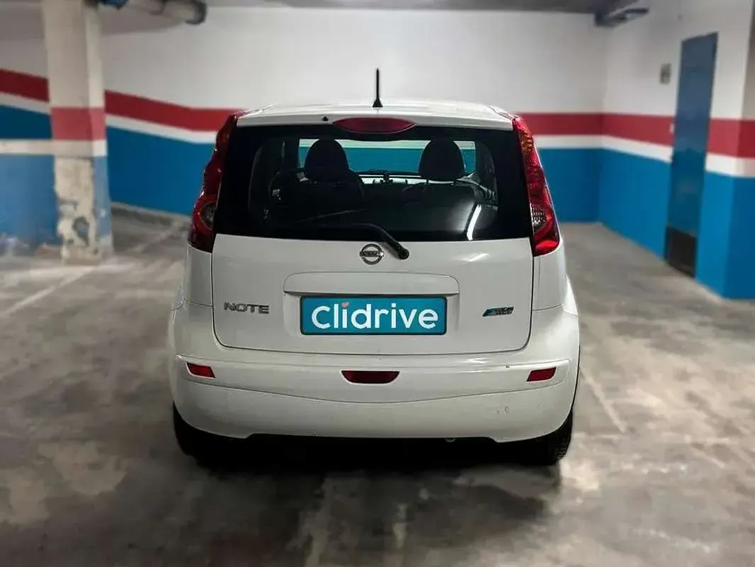 Usado Nissan Note Acenta 86 CV (63 kW) 2013 Blanco Utilitario