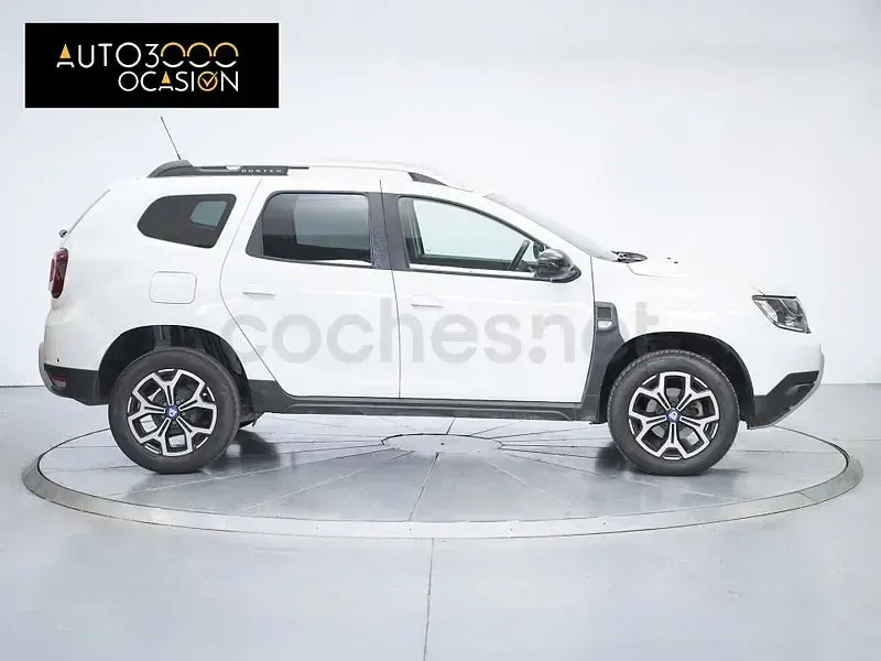 Usado Dacia Duster 115 CV (84 kW) 2021 Blanco SUV