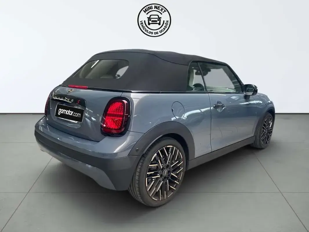 Usado Mini Cooper S Cabriolet Classic 204 CV (150 kW) 2025 Descapotable