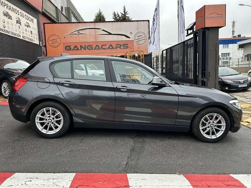 Usado BMW 116 Sport Line 116 CV (85 kW) 2018 Gris Utilitario