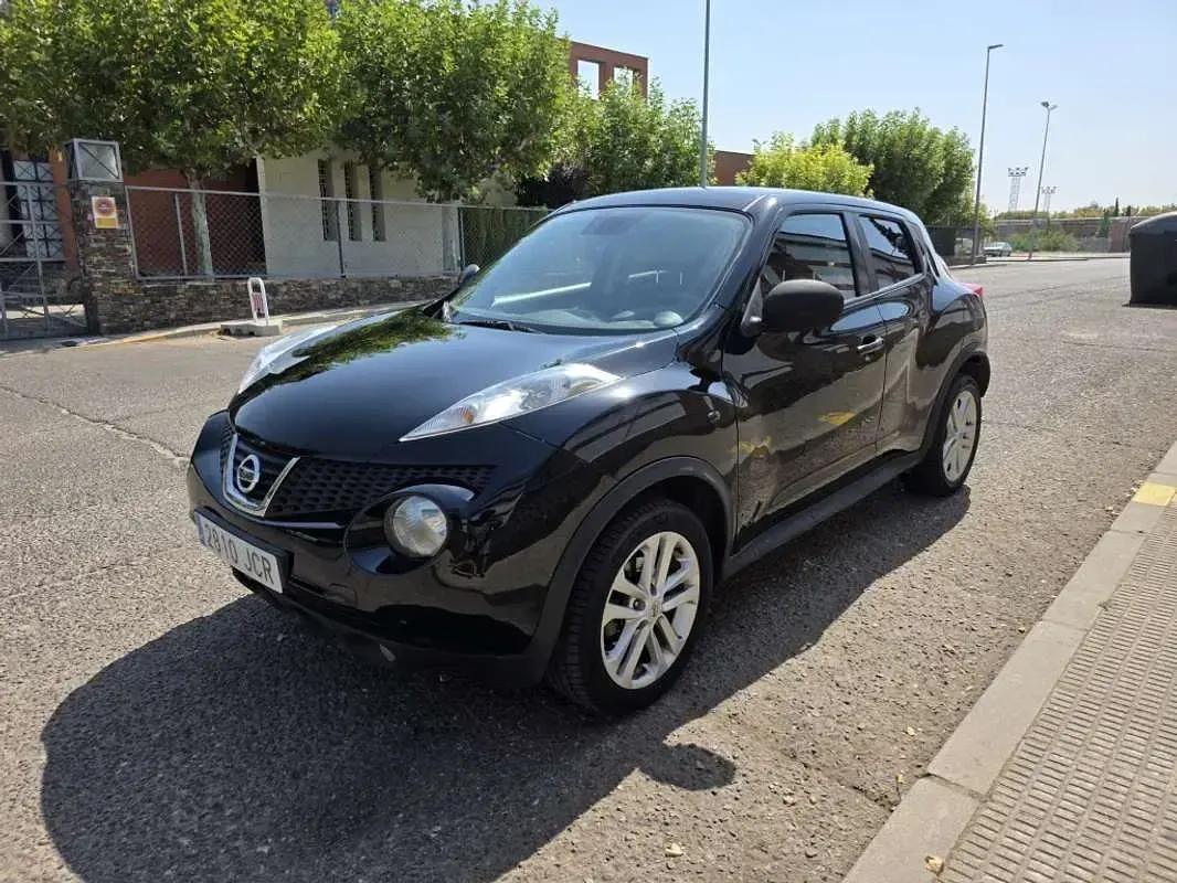 Usado Nissan Juke Acenta 110 CV (80 kW) 2011 Negro SUV