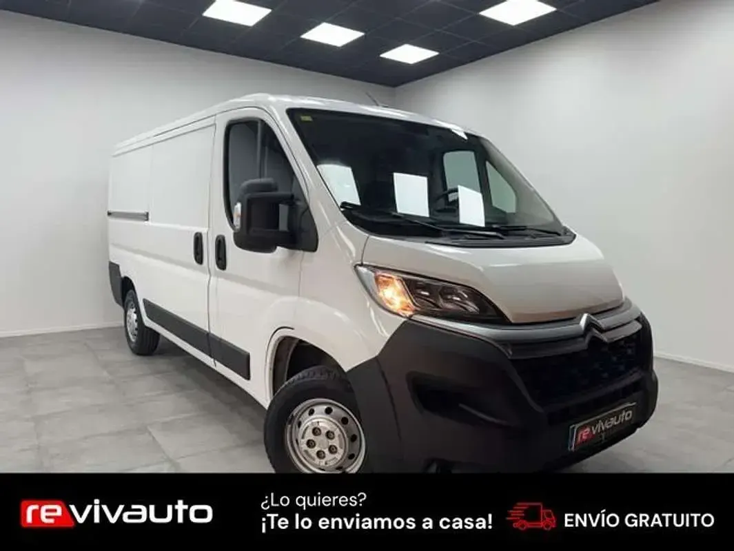 Usado Citroën Jumper 140 CV (102 kW) 2022 Blanco Monovolumen