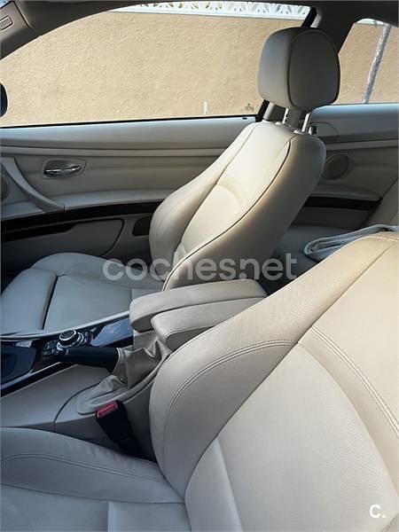 Negro Usado 2010 BMW 320 Coupe | 15.000 € (Caro) - Imagen 1/4