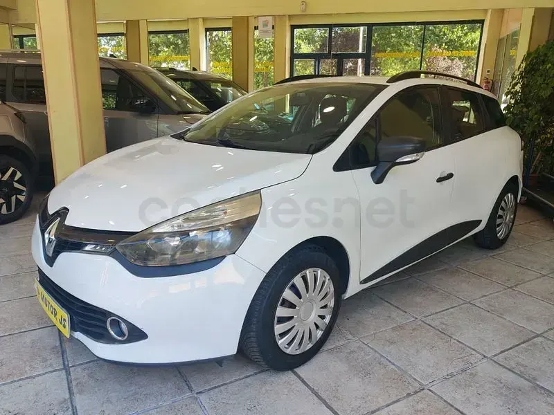 Usado Renault Clio Life 75 CV (55 kW) 2016 Blanco Familiar
