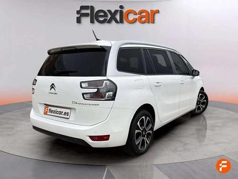 Usado Citroën C4 Feel 131 CV (96 kW) 2019 Blanco Monovolumen