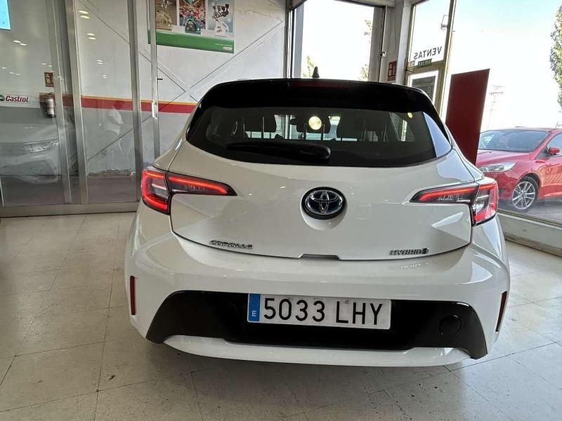 Usado Toyota Corolla Business Edition 122 CV (89 kW) 2020 Blanco Utilitario