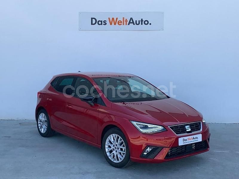 Rojo Usado 2024 Seat Ibiza FR Berlina | 18.500 € (Precio justo) - Imagen 1/4