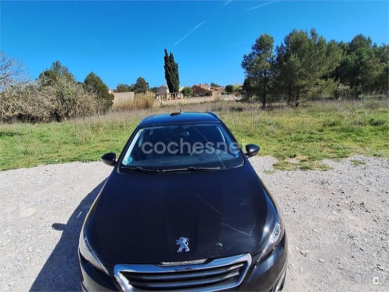 Usado Peugeot 308 Allure 150 CV (110 kW) 2014 Negro Berlina