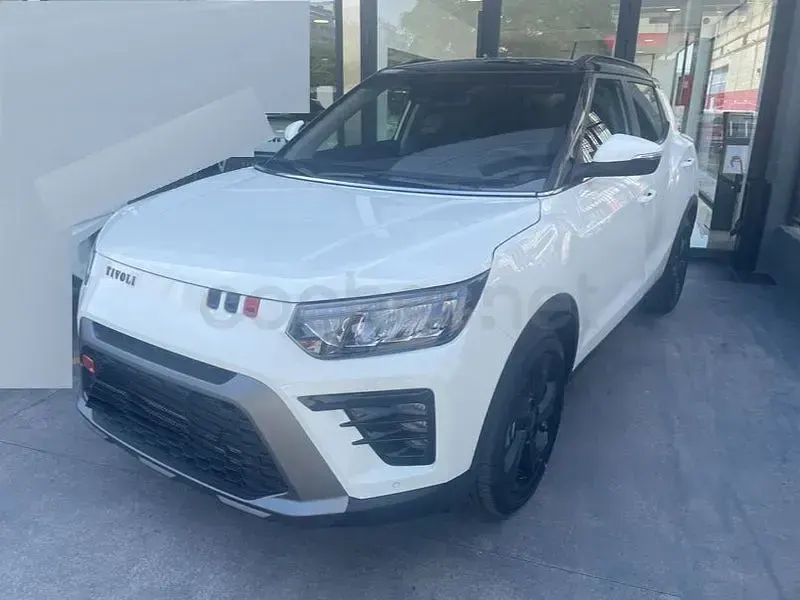 Nuevo KGM Tivoli 163 CV (119 kW) 2026 Blanco SUV