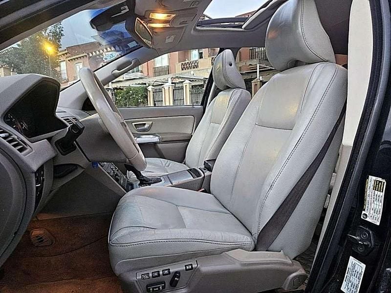 Usado Volvo XC90 Executive 315 CV (231 kW) 2006 Azul SUV
