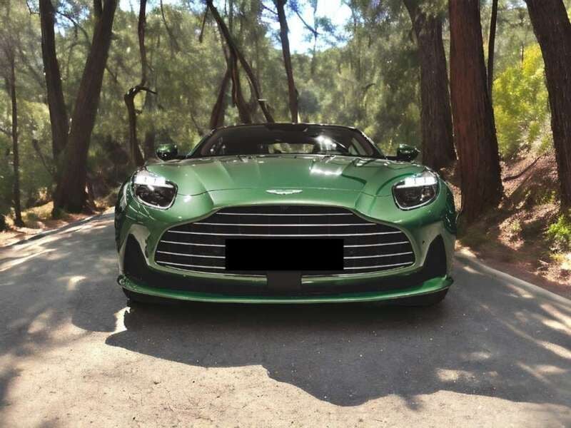 Verde Usado 2024 Aston Martin DB12 Coupe | 285.000 € (Precio justo) - Imagen 1/4