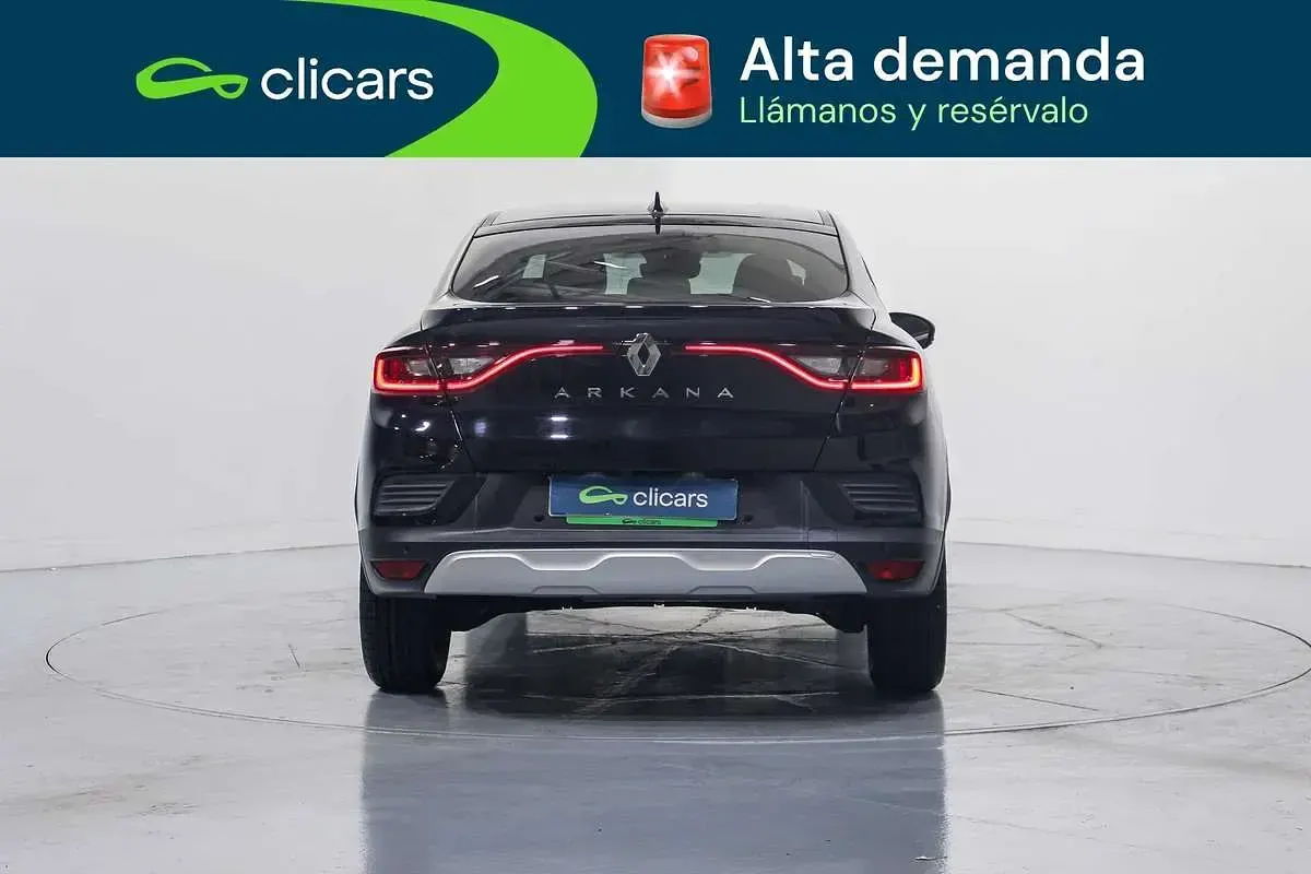 Usado Renault Arkana Zen 140 CV (102 kW) 2021 Negro SUV