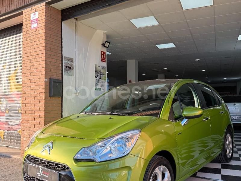 Verde Usado 2010 Citroën C3 Exclusive Berlina | 6900 € (Un poco caro) - Imagen 1/4
