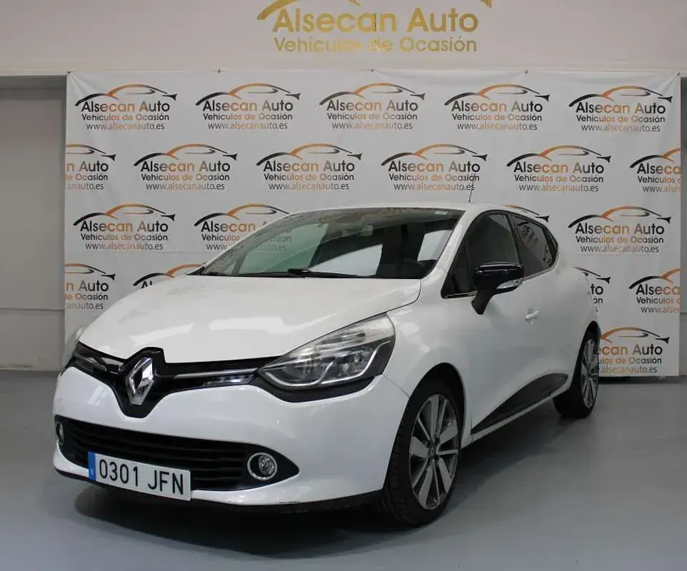 Usado Renault Clio 90 CV (66 kW) 2015 Blanco Utilitario