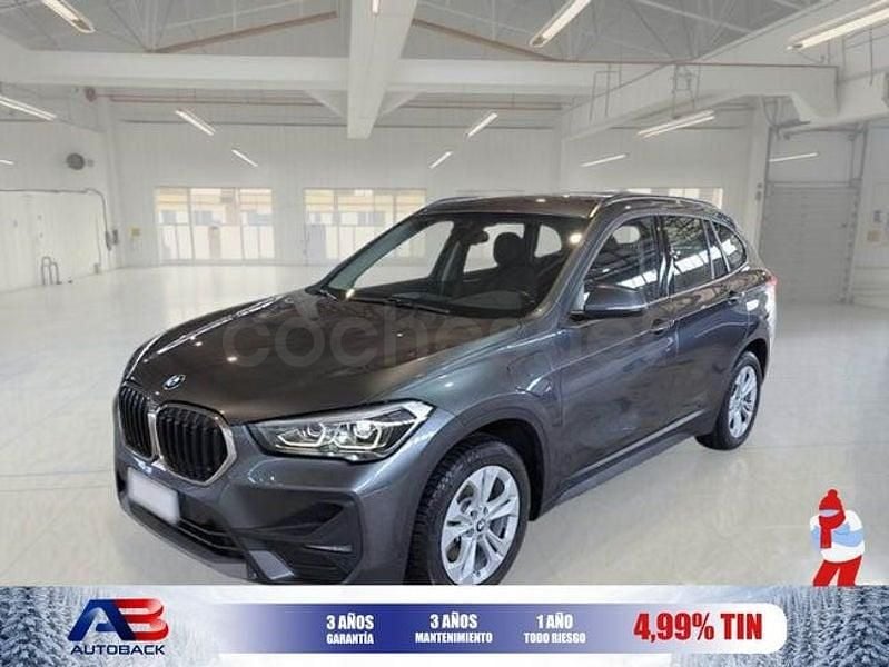 Usado BMW X1 220 CV (161 kW) 2021 Gris / plata SUV
