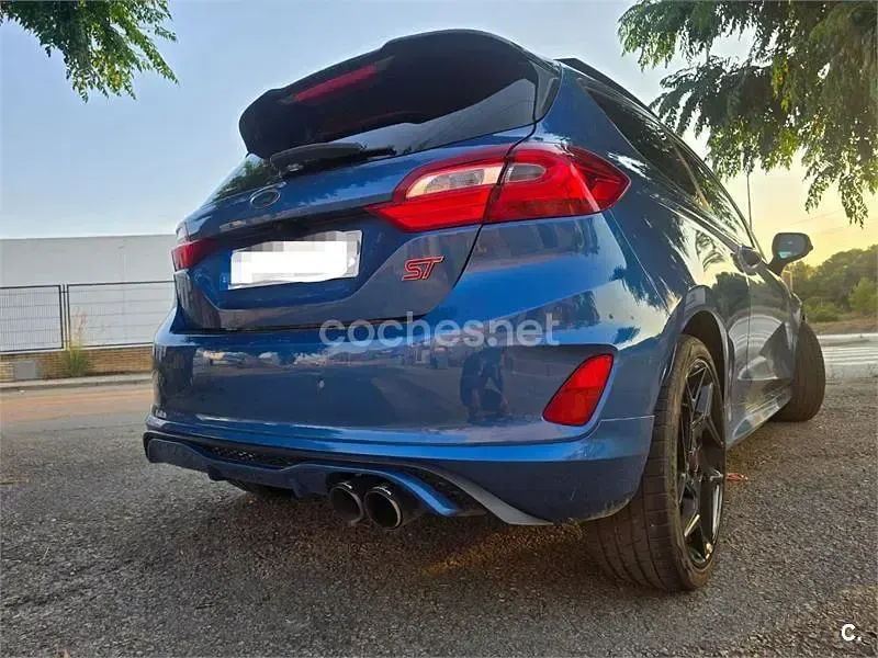 Usado Ford Fiesta ST 200 CV (147 kW) 2018 Azul Utilitario