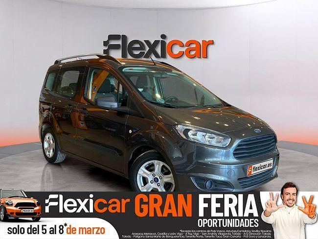 Usado Ford Tourneo Courier Ambiente 100 CV (73 kW) 2017 Beige Monovolumen