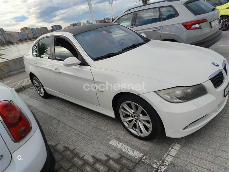 Usado BMW 325 218 CV (160 kW) 2008 Blanco Berlina